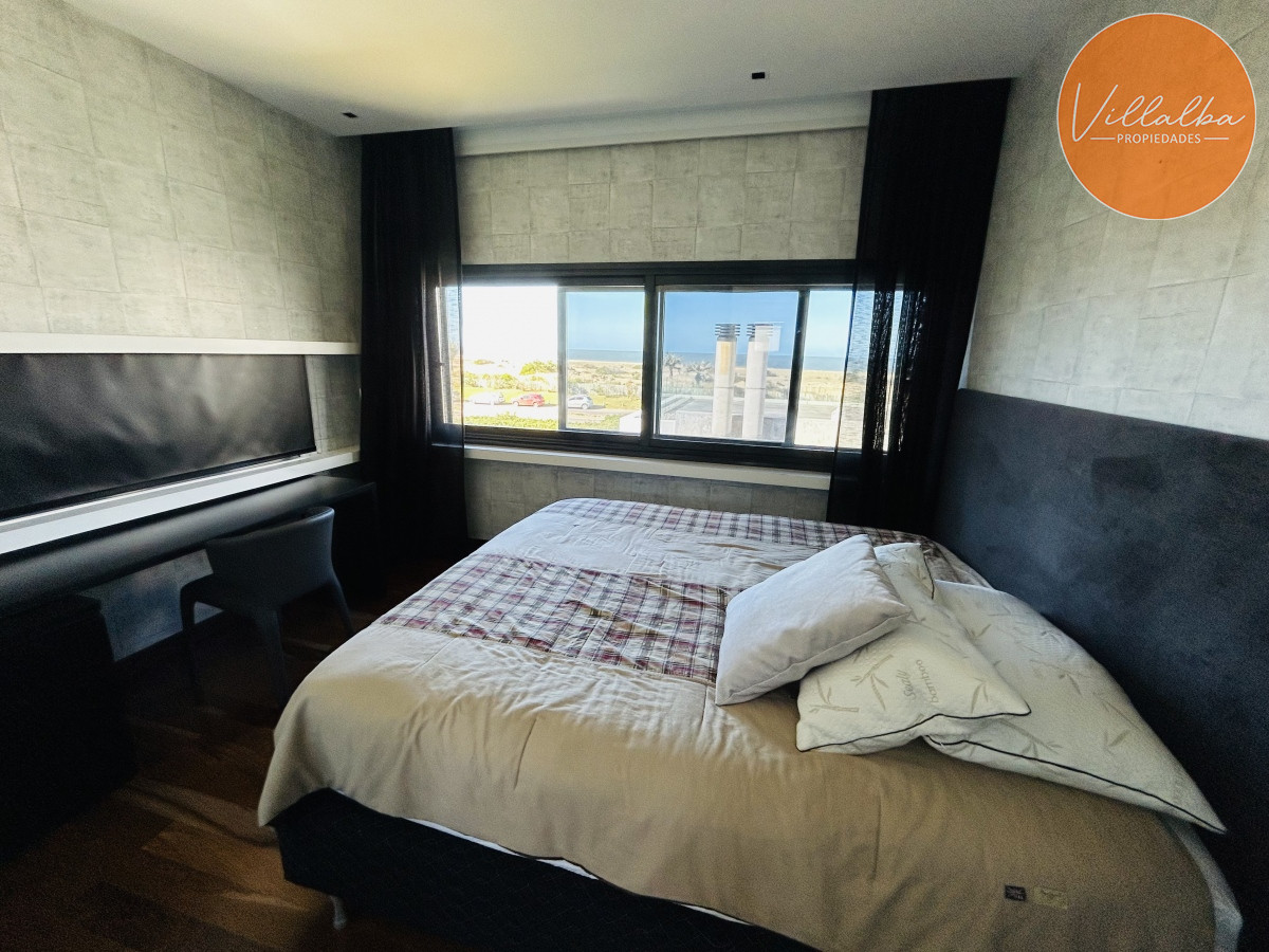 Apartamento ID.712 - Casa de lujo en Venta y Alquiler, Barrio Privado, en primera línea, Manantiales