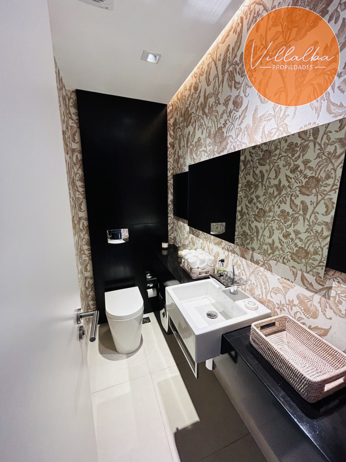 Apartamento ID.712 - Casa de lujo en Venta y Alquiler, Barrio Privado, en primera línea, Manantiales