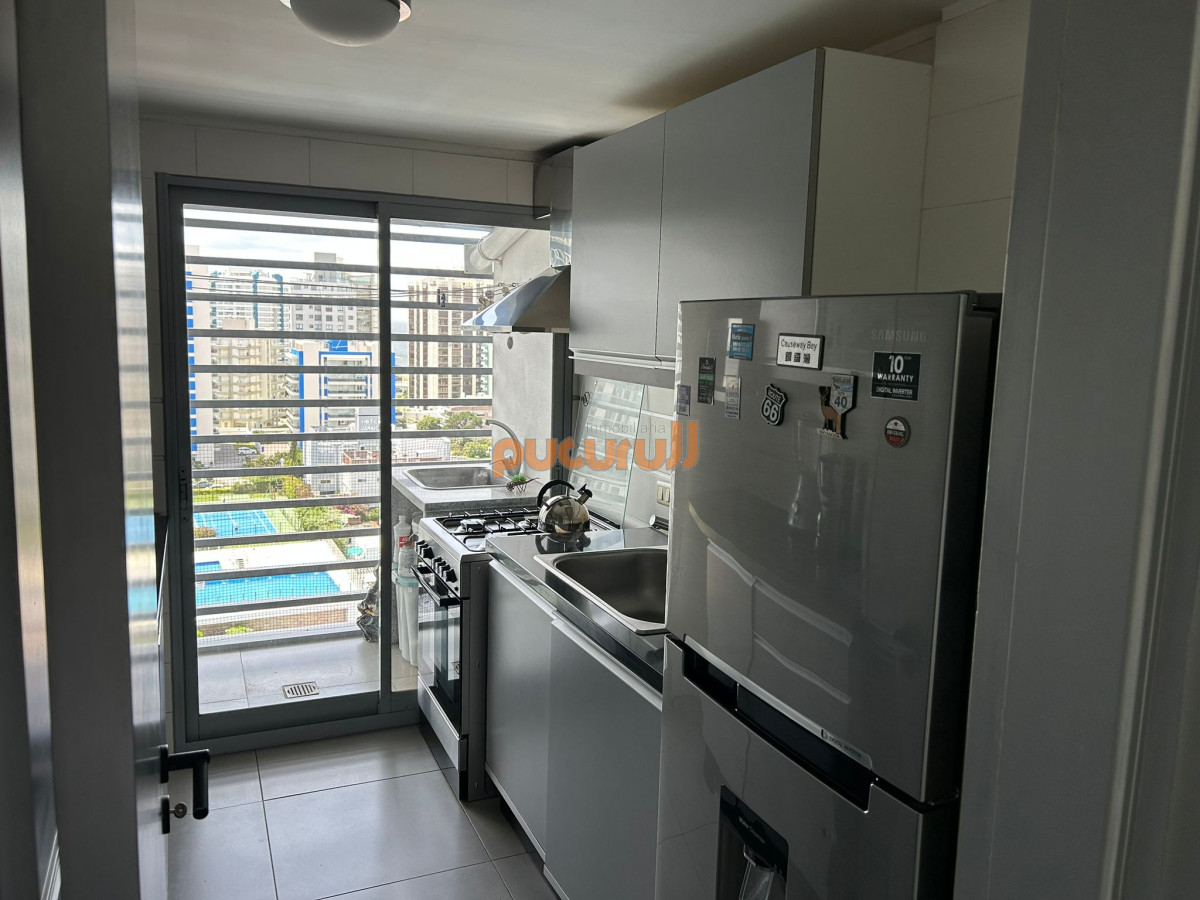 Apartamento ID.1787 - Apartamento en venta y alquiler de 2 dormitorios, Punta Del Este.