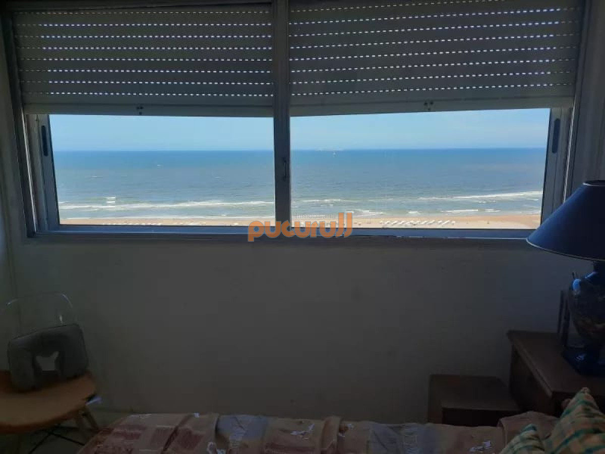 Apartamento ID.1793 - Apartamento en Venta y alquiler Frente Al Mar, Playa Brava.