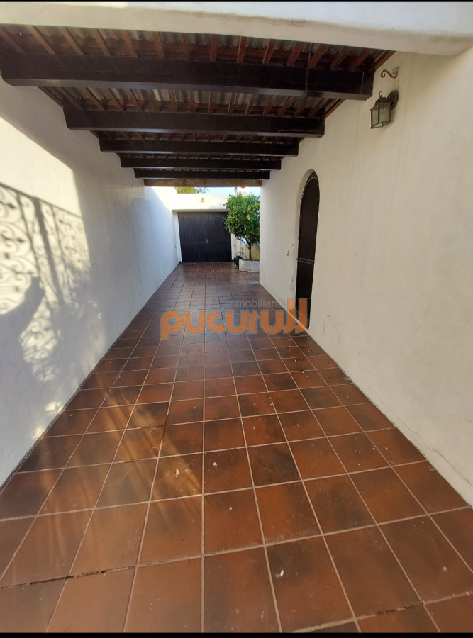 Casa ID.1788 - Casa en Venta, Parada de Playa Mansa, Punta del Este