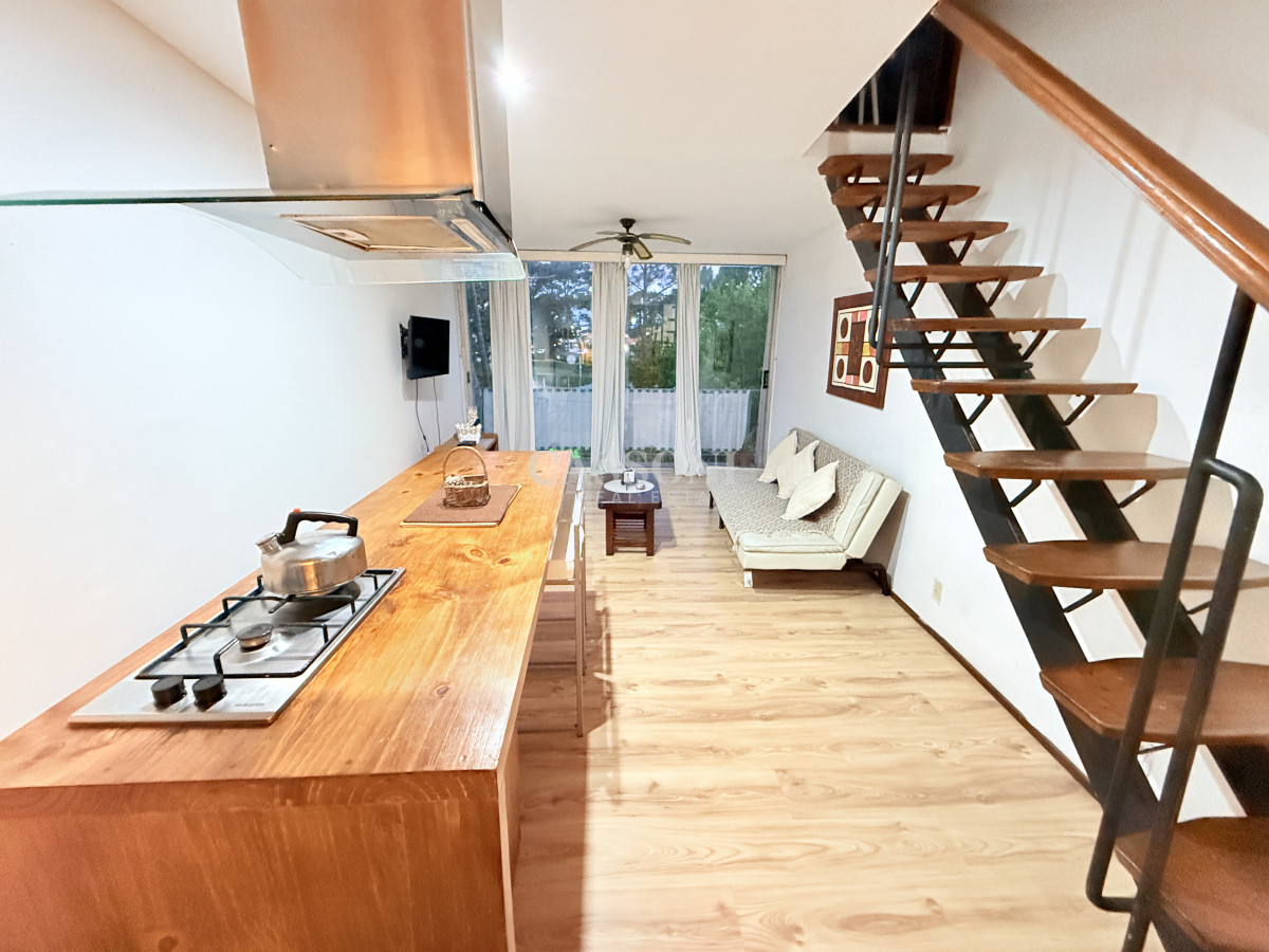 Apartamento ID.2674 - Apartamento en Venta, Playa Mansa, Punta del Este