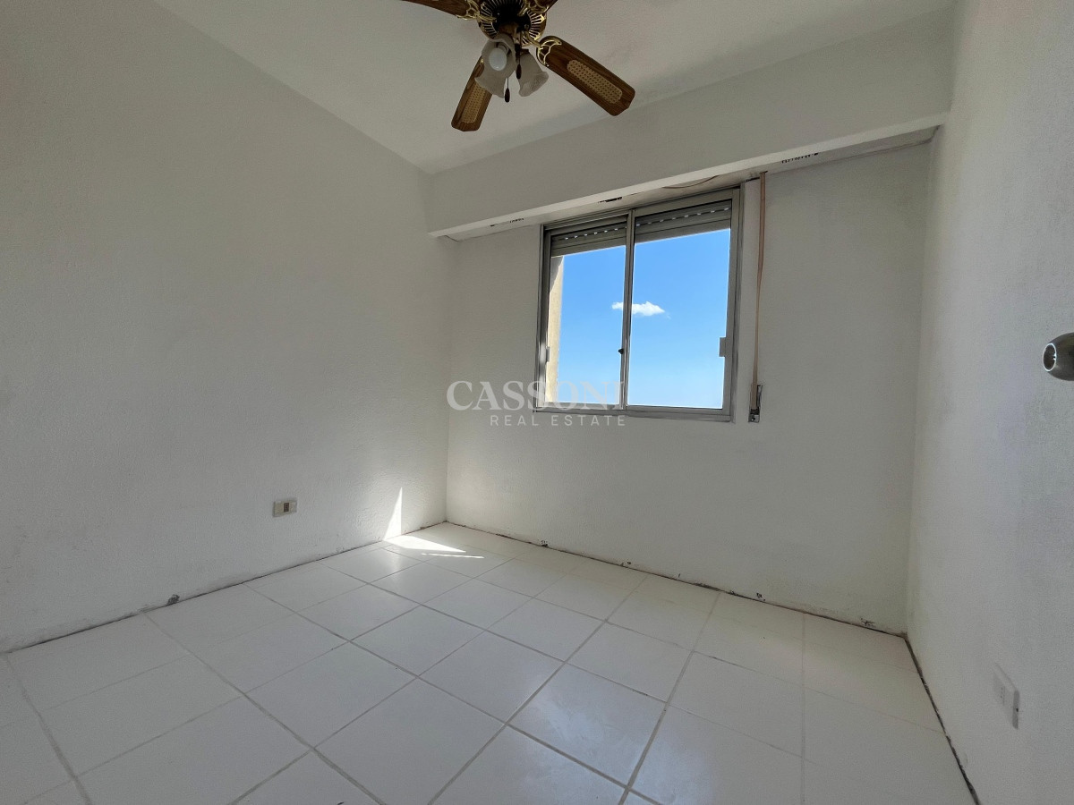 Apartamento ID.4031 - Apartamento en venta - 3 dormitorios Barrio Ipora.