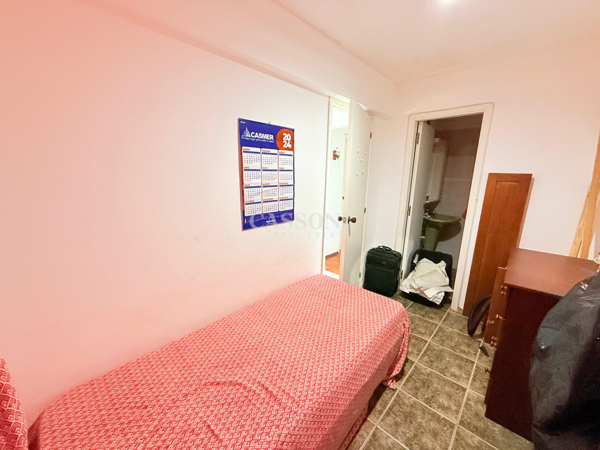 Apartamento ID.4043 - Apartamento con parrillero de 4 dormitorios frente al mar - Playa Mansa.