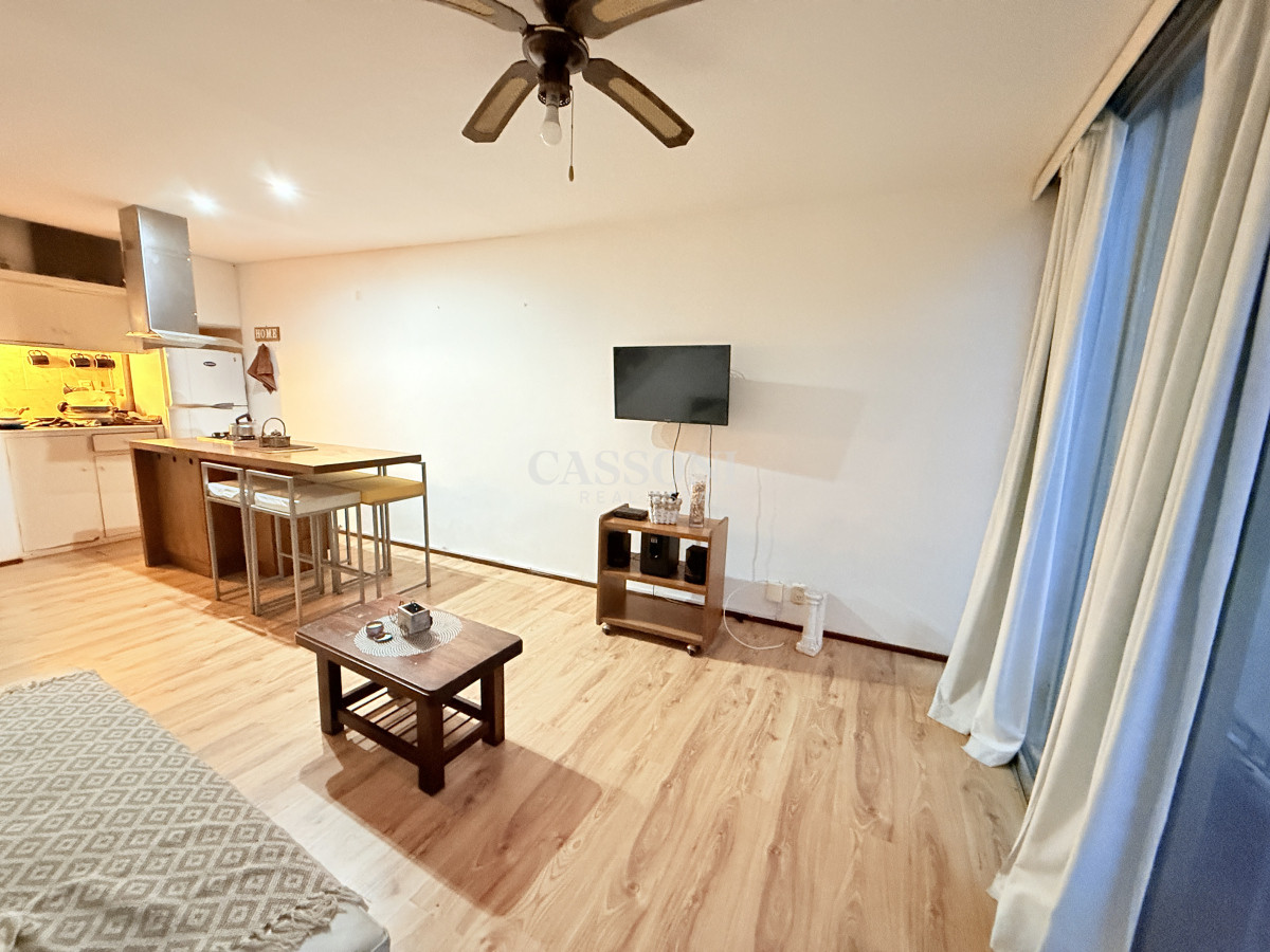 Apartamento ID.2674 - Apartamento en Venta, Playa Mansa, Punta del Este
