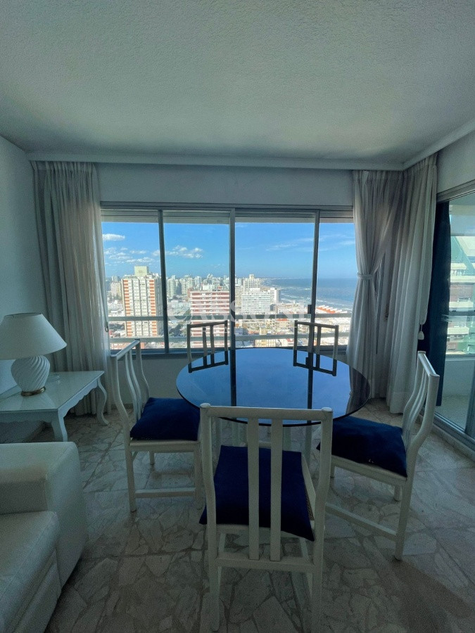 Apartamento ID.2790 - Apartamento en alquiler de temporada, Punta del Este 
