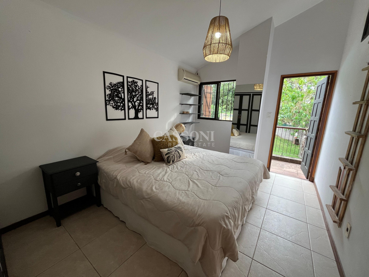 Casa ID.4196 - Jardines de cordoba - Proximo a los colegios 3 dormitorios.