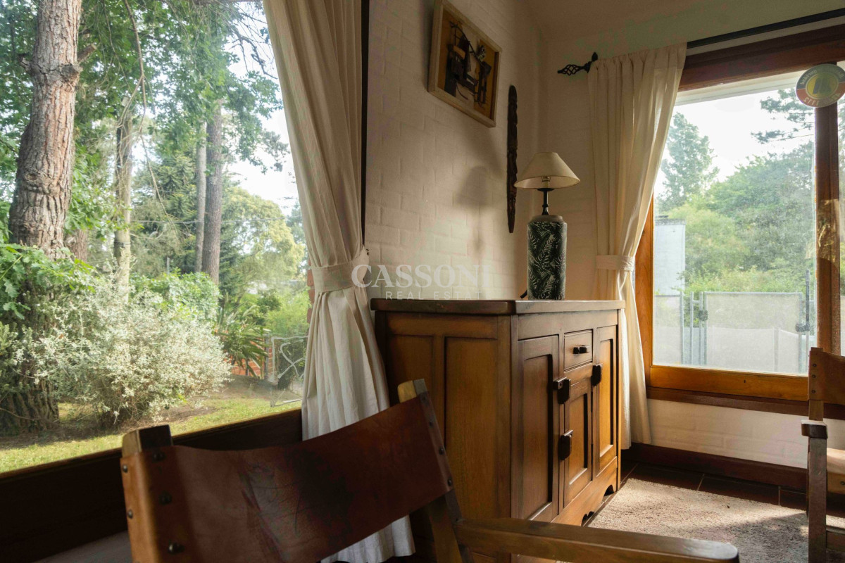 Casa ID.2684 - Casa en venta 4 dormitorios - Pinares Piscina Climatizada.