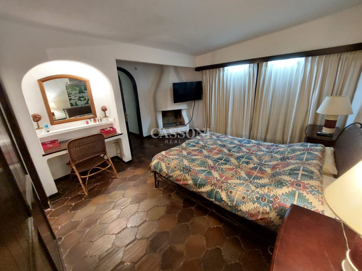 Casa ID.2889 - Casa en Venta, Parada de Playa Mansa, Punta del Este