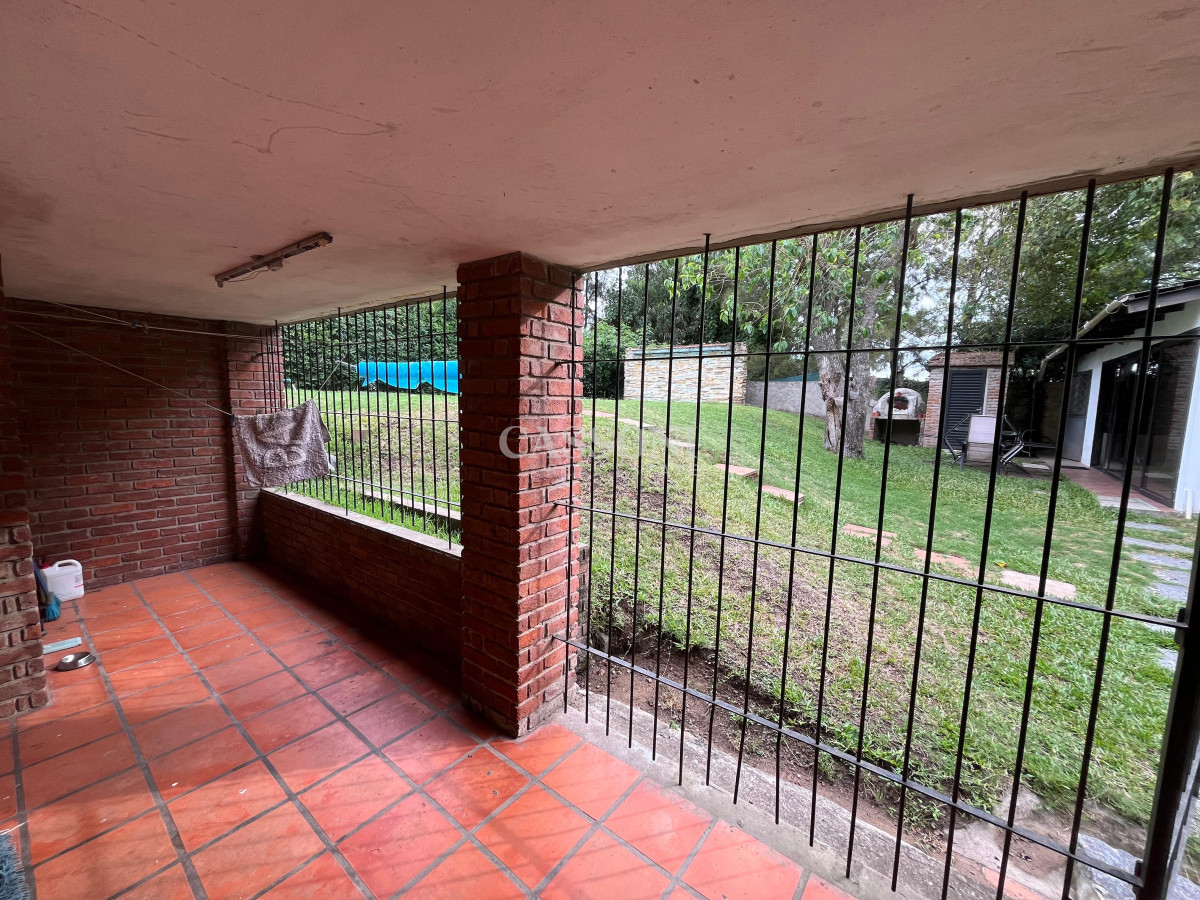 Casa ID.4196 - Jardines de cordoba - Proximo a los colegios 3 dormitorios.