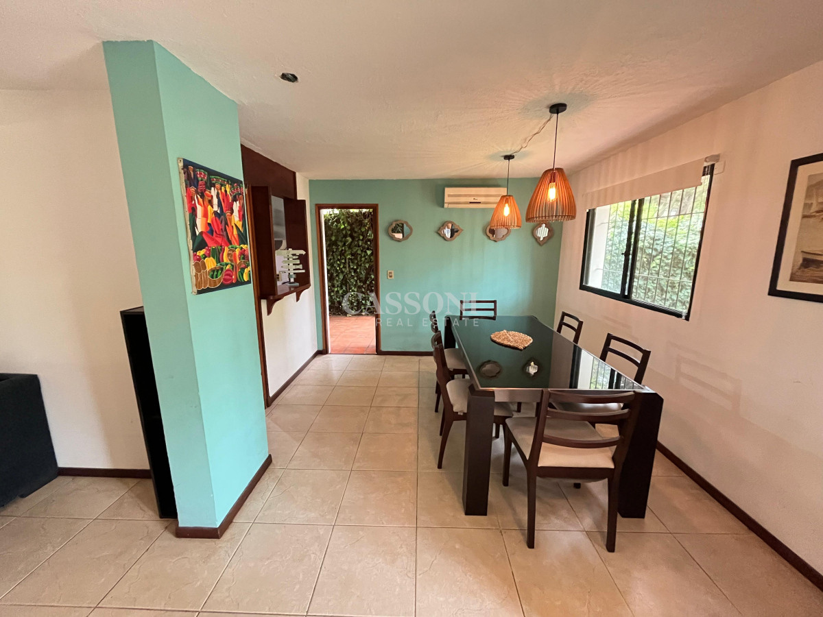 Casa ID.4196 - Jardines de cordoba - Proximo a los colegios 3 dormitorios.