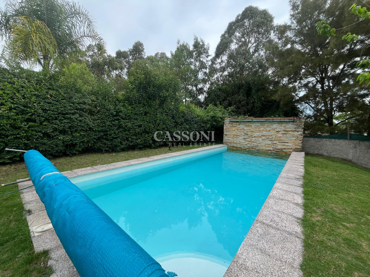 Casa ID.4196 - Jardines de cordoba - Proximo a los colegios 3 dormitorios.