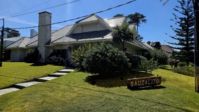 Casa en Punta del Este, Mansa
