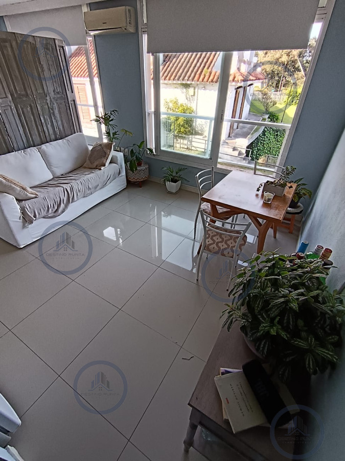 Apartamento ID.2380 - Apartamento en Venta, Monoambiente con Servicios, Aidy Grill Punta del Este