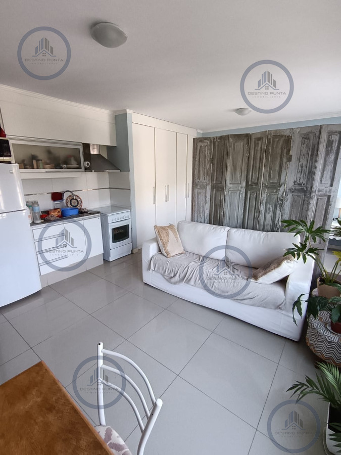 Apartamento ID.2380 - Apartamento en Venta, Monoambiente con Servicios, Aidy Grill Punta del Este
