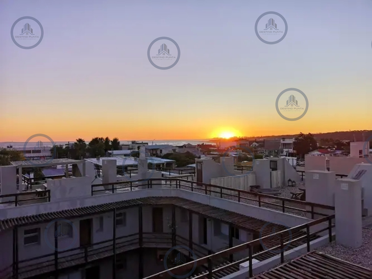 Apartamento de 2 Dormitorios en venta y alquiler de temporada, Manantiales. — fotografía 1