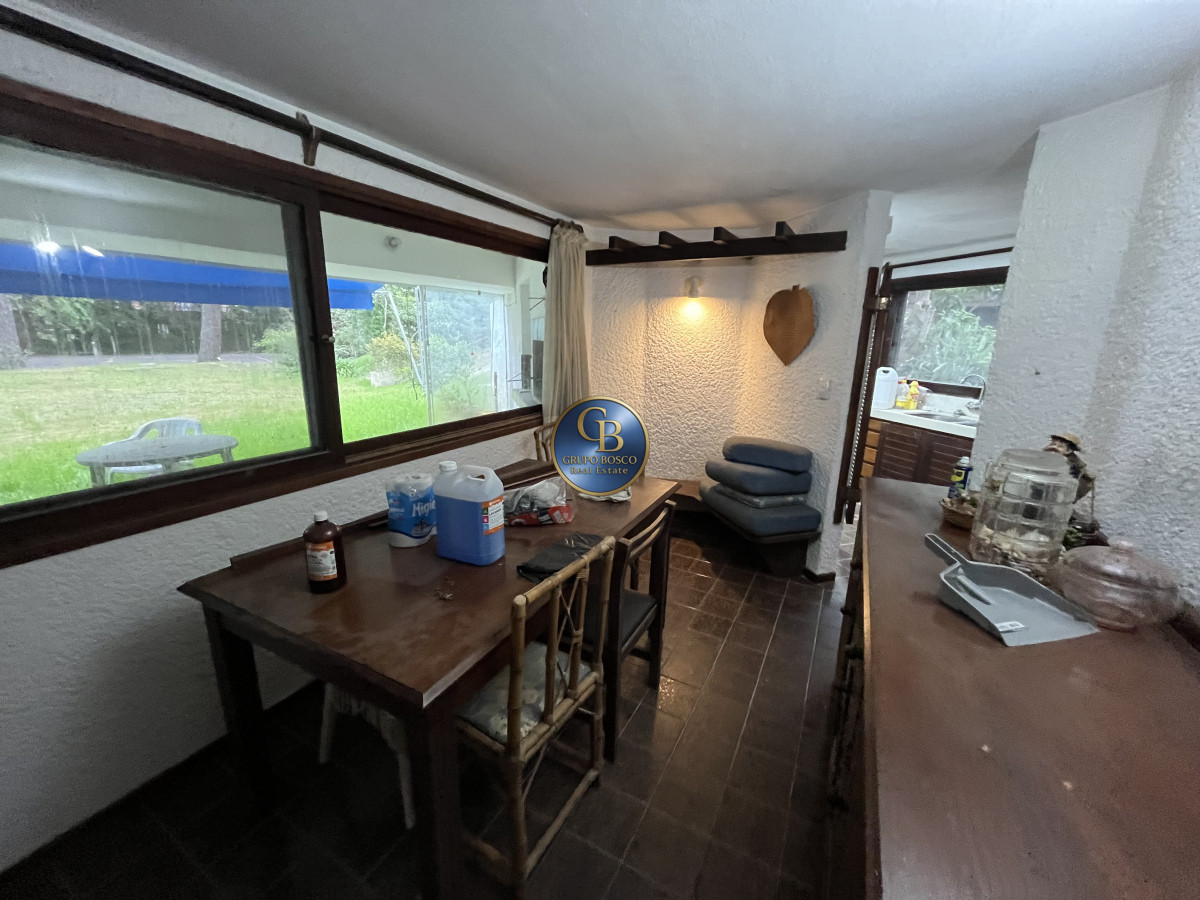 Casa ID.1343 - Casa En Venta o alquiler anual, Zona Cantegril.