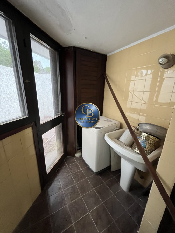 Casa ID.1343 - Casa En Venta o alquiler anual, Zona Cantegril.