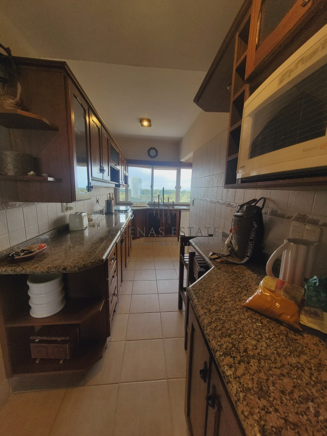 Apartamento ID.3518 - Apartamento En Venta 3 dormitorios a 400 metros del mar!! 
