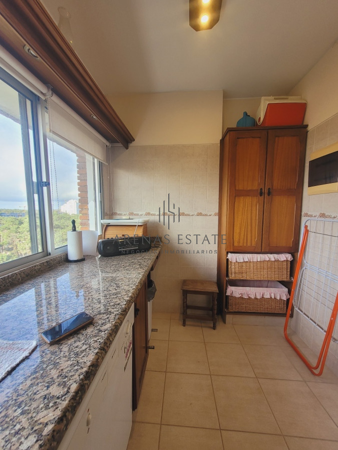 Apartamento ID.3518 - Apartamento En Venta 3 dormitorios a 400 metros del mar!! 