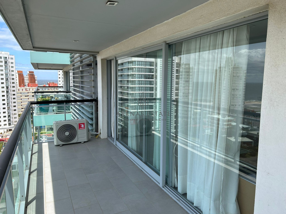Apartamento ID.2585 - Apartamento en venta y alquiler de 2 dormitorios, Punta Del Este.
