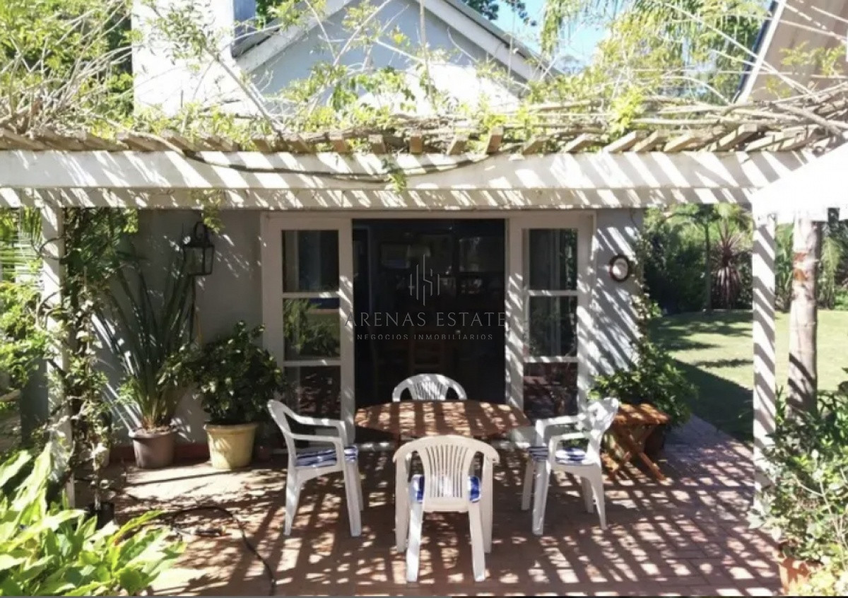 Casa ID.3032 - Casa en venta Rincón del Indio Punta del Este 