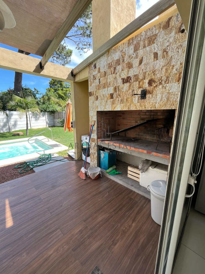 Casa ID.3454 - Alquiler Anual o Invernal, Lugano Punta Del Este.
