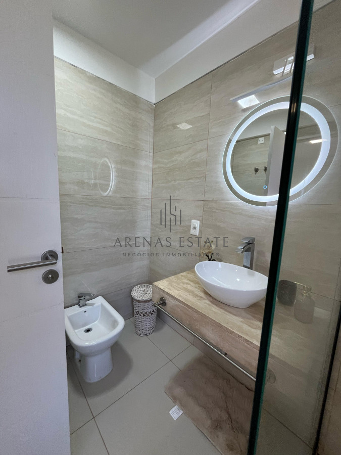 Casa ID.3454 - Alquiler Anual o Invernal, Lugano Punta Del Este.