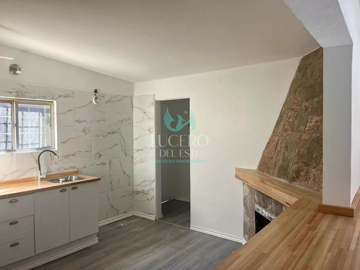 Casa ID.1763 - Casa en venta - 4 Dormitorios centro Maldonado