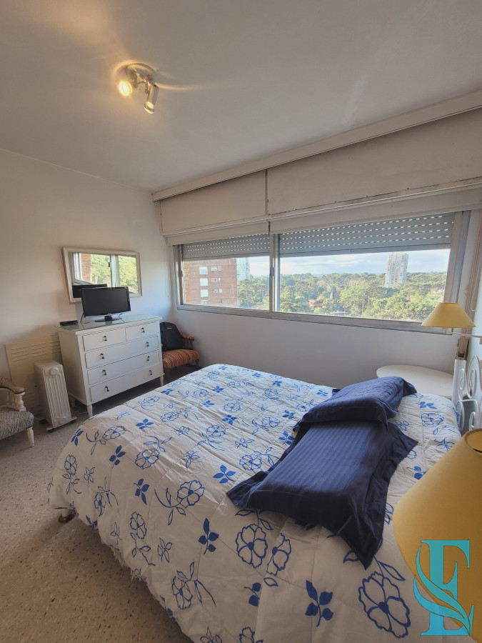 Apartamento ID.557 - Apartamento En Venta 3 dormitorios a 400 metros del mar!! 
