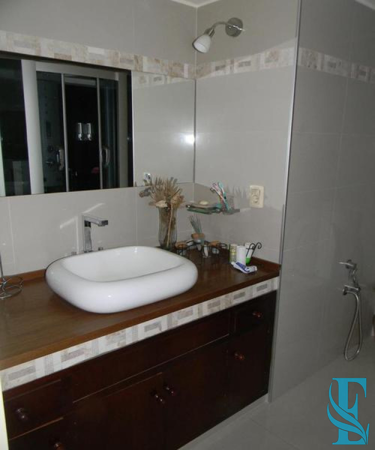 Apartamento ID.438 - Apartamento en venta, puerto Punta del Este.