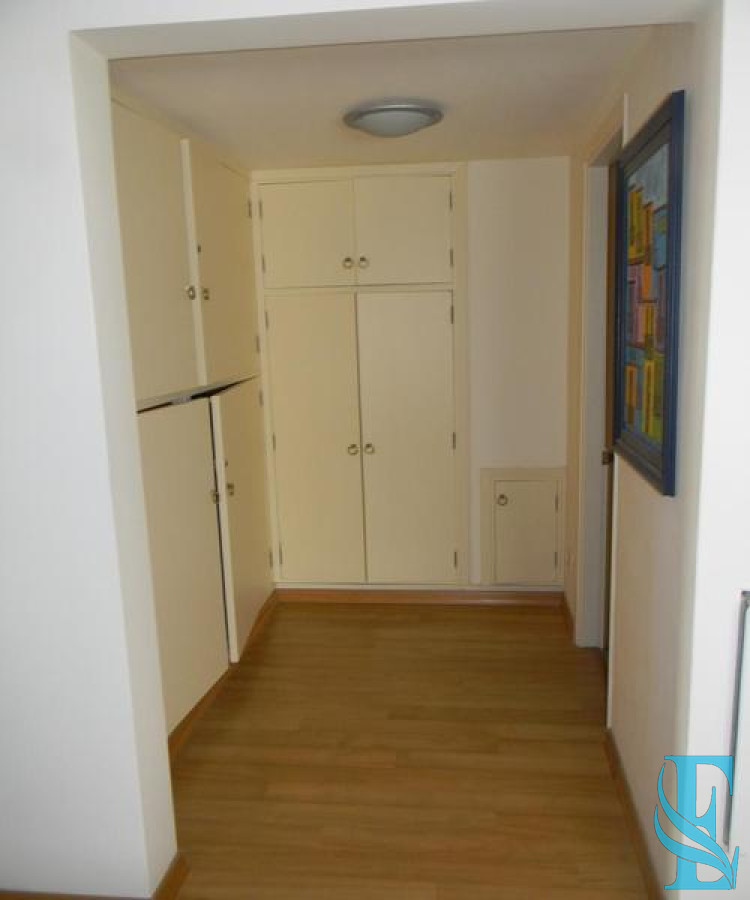 Apartamento ID.438 - Apartamento en venta, puerto Punta del Este.