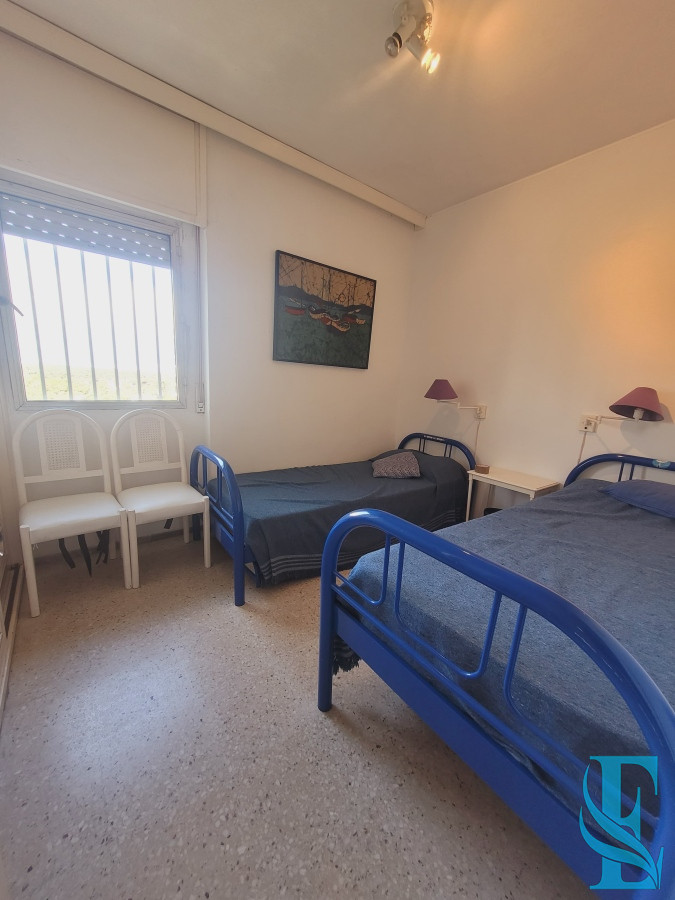 Apartamento ID.557 - Apartamento En Venta 3 dormitorios a 400 metros del mar!! 