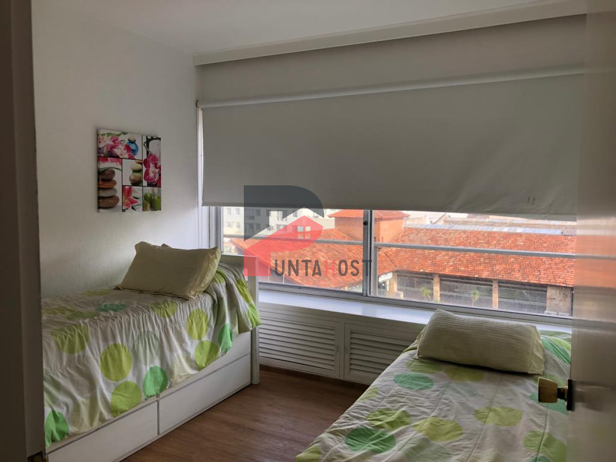Apartamento ID.119 - Apartamento en venta , Península, Punta Del Este  
