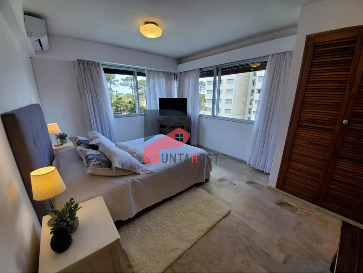 Apartamento ID.257 - Proximo al punta shopping - 3 dormitorios todos los servicios..