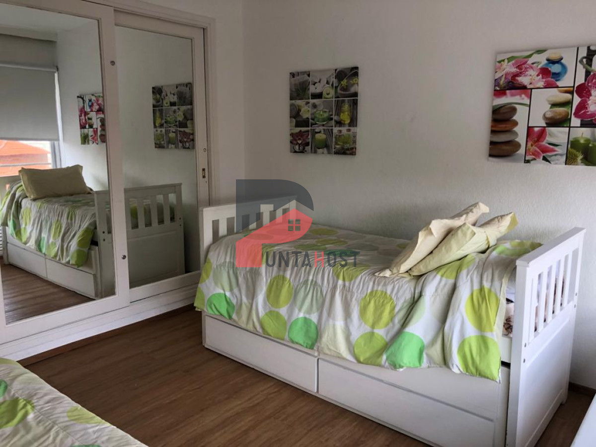 Apartamento ID.119 - Apartamento en venta , Península, Punta Del Este  
