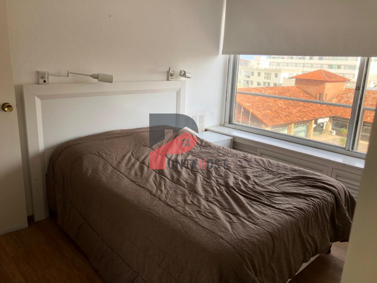 Apartamento ID.119 - Apartamento en venta , Península, Punta Del Este  