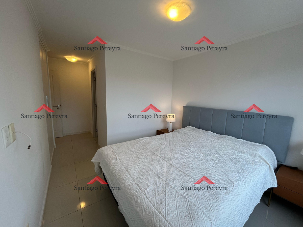 Apartamento ID.16063 - Place Layette - Alquiler anual 2 dormitorios torre de categoría.
