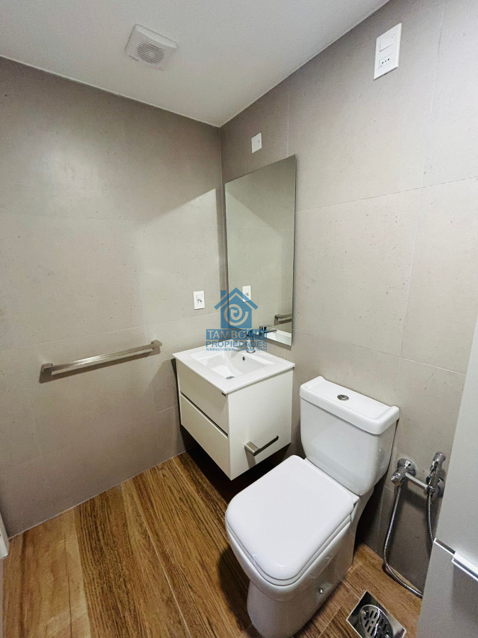 Apartamento ID.409 - Apartamento En Venta Primera Línea, Punta Del Este.