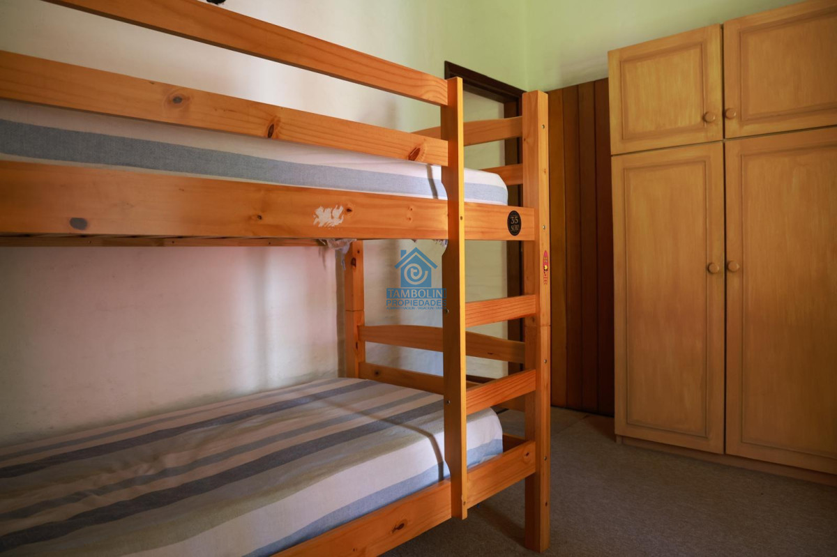 Casa ID.602 - Casa en venta 4 dormitorios - Pinares Piscina Climatizada.