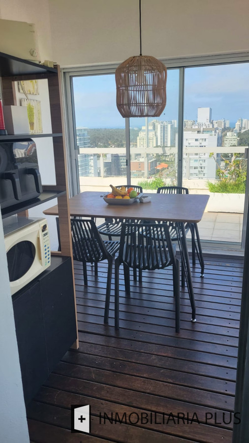 Apartamento ID.1386 - Alquiler de Penthouse con 3 dormitorios, Piscinas, Sauna, Playroom, Canchas y más sobre Roosevelt