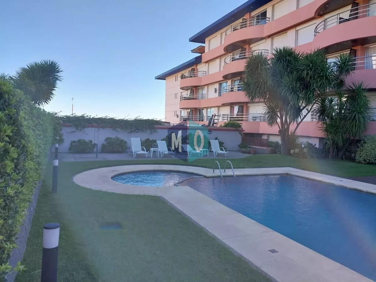 Apartamento ID.842 - Apartamento Reciclado En Venta, Playa Mansa Punta Del Este.