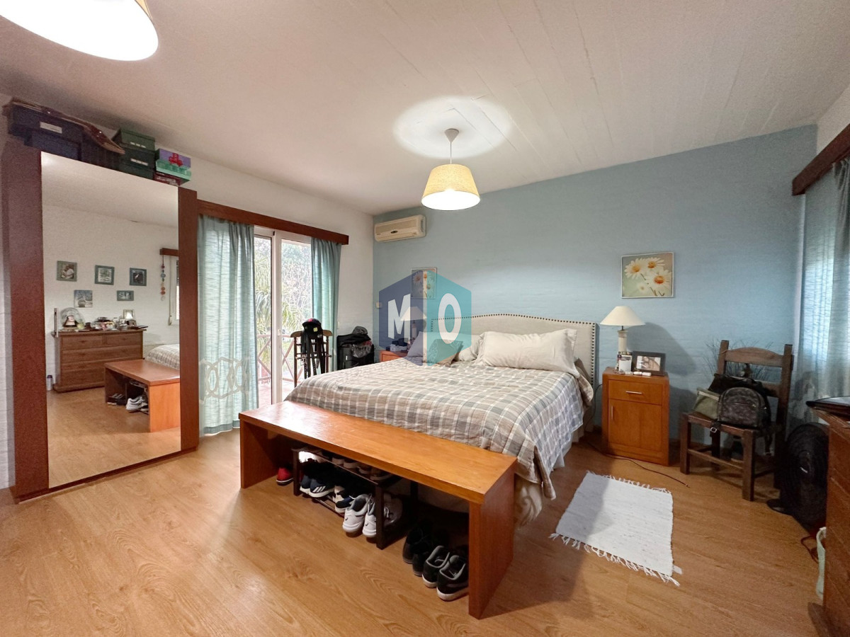 Casa ID.909 - Casa en venta Playa Mansa - 4 dormitorios Parada 19.