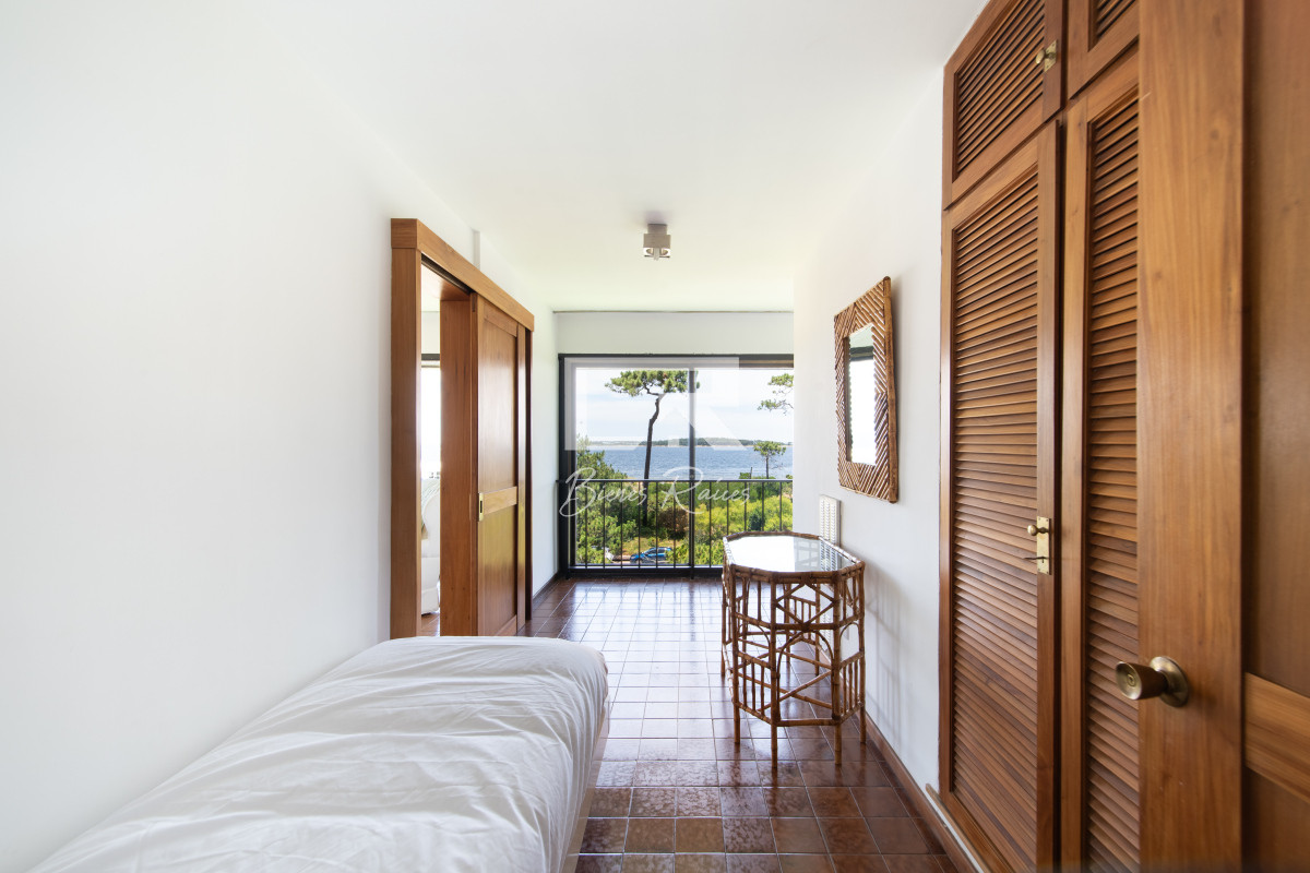Apartamento ID.823 - Apartamento en alquiler de temporada, 3 dormitorios frente al mar.