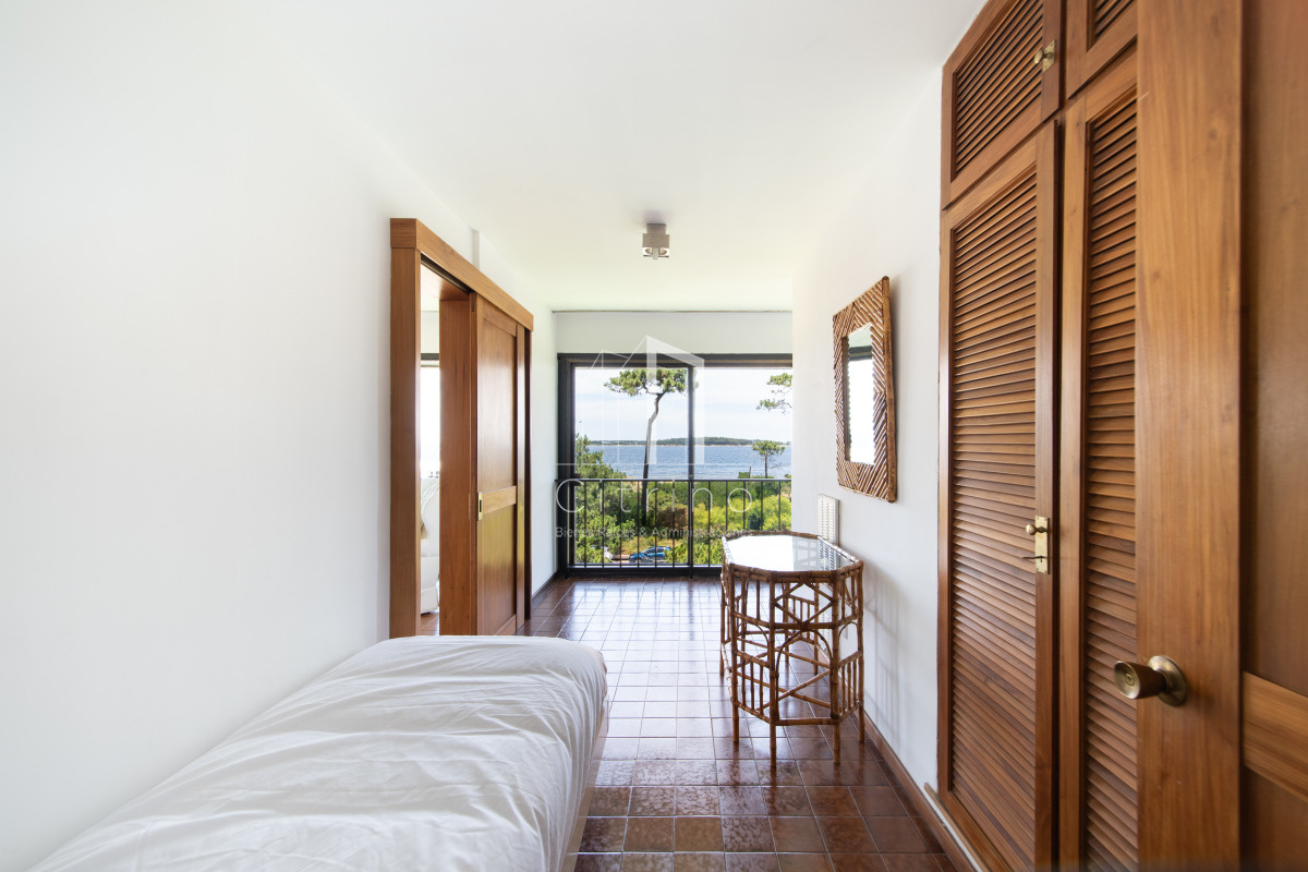 Apartamento ID.1412 - Apartamento en alquiler de temporada, 3 dormitorios frente al mar.