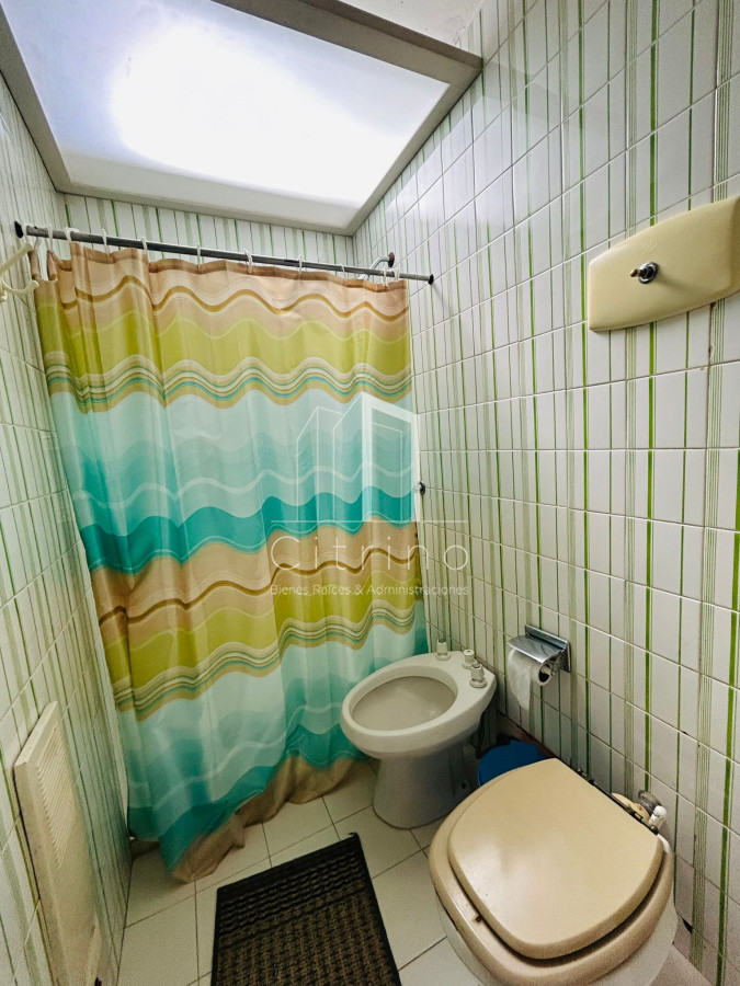 Casa ID.1152 - Casa En Venta, Zona Colegios. Jardines de Cordoba. Punta Del Este.