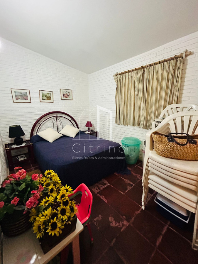 Casa ID.1152 - Casa En Venta, Zona Colegios. Jardines de Cordoba. Punta Del Este.