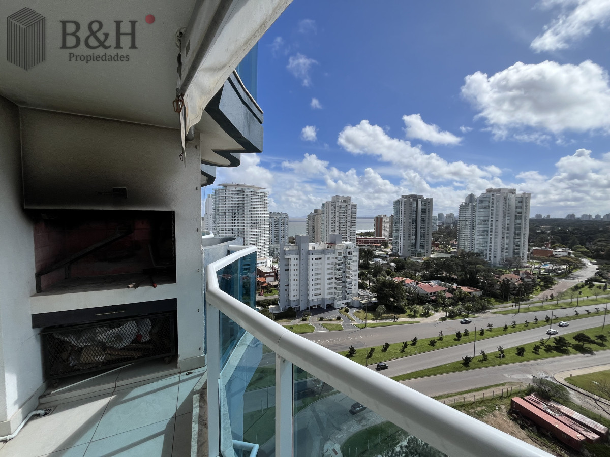 Apartamento ID.4139 - Casino Tower - 3 dormitorios Full Amenities..