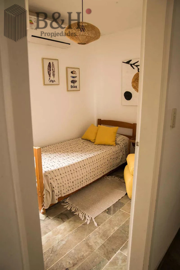 Apartamento ID.3709 - Apartamento frente al mar - Playa brava 3 dormitorios.