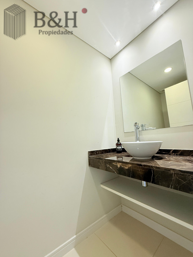 Apartamento ID.5847 - Edificio Cruceros Alquiler Temporal - 3 dormitorios 